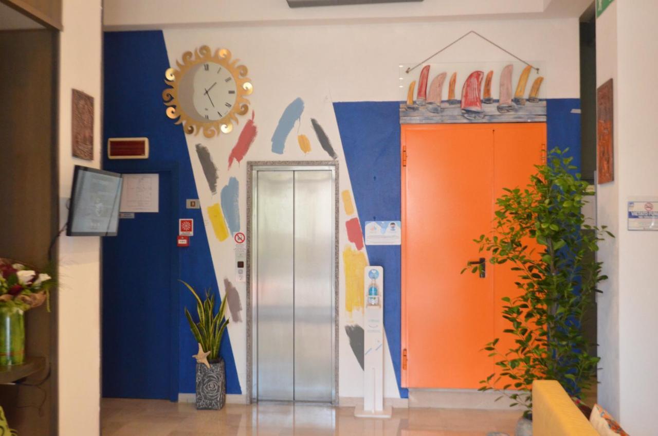 Hotel Boston Cesenatico Zewnętrze zdjęcie