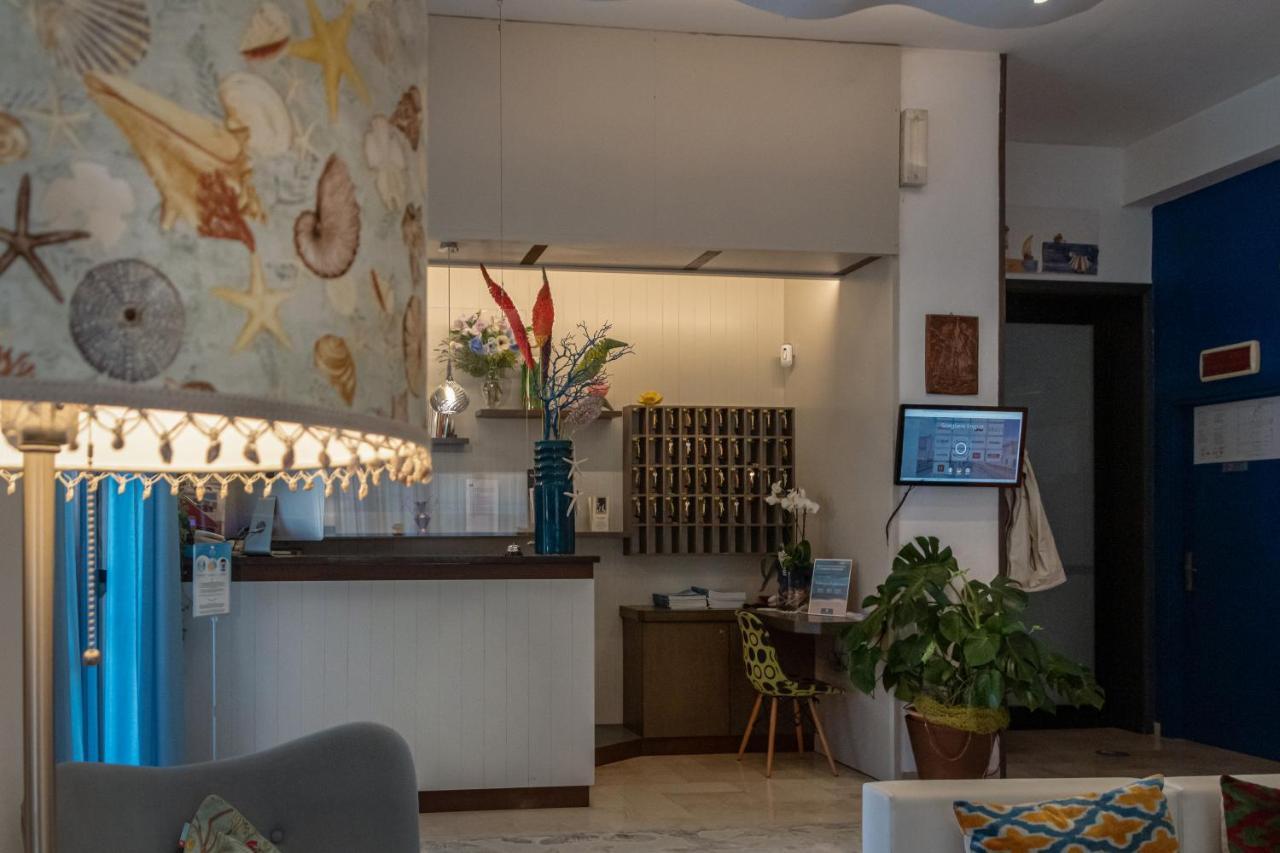 Hotel Boston Cesenatico Zewnętrze zdjęcie